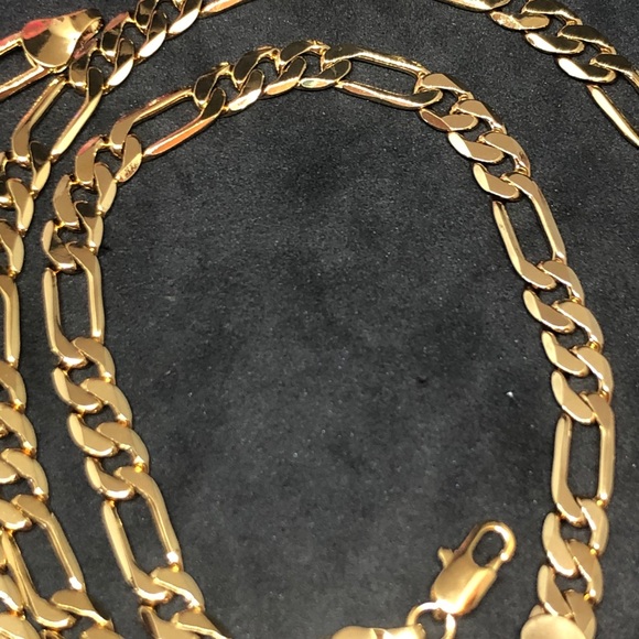 18KT Yellow Gold Filled Unisex Figaro Bracelet - Picture 10 of 11